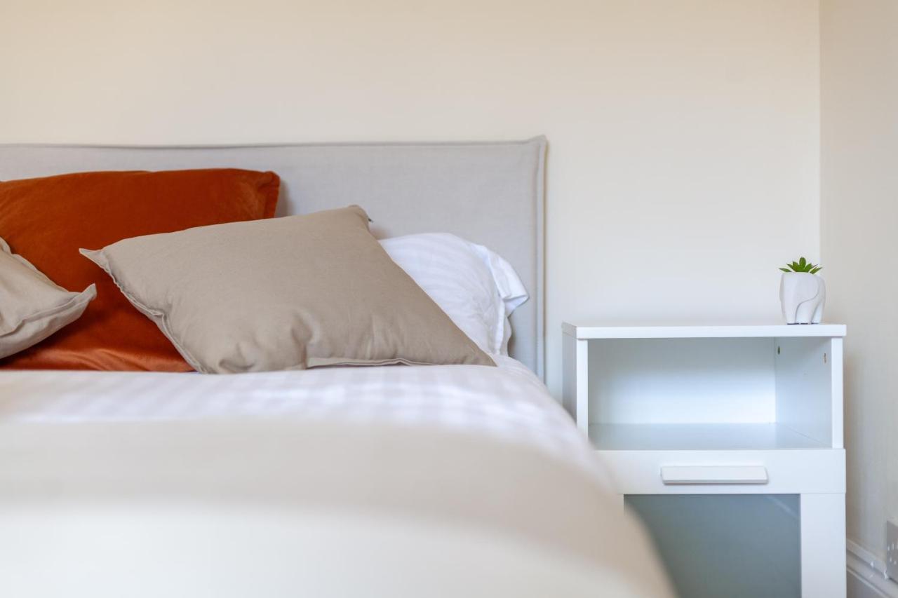 Lovely Studio Flat In Wimbledon W/ Free Parking London Ngoại thất bức ảnh